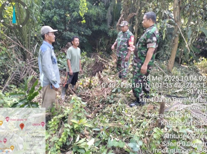 Patroli Karhutla Koramil 04/Perawang: Babinsa Tegaskan Pentingnya Pencegahan di Musim Kemarau