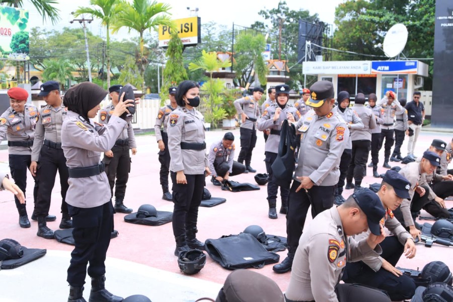 Tim Raga Polres Inhil Diberangkatkan ke SPN Polda Riau, Kapolres Tekankan Disiplin dan Soliditas