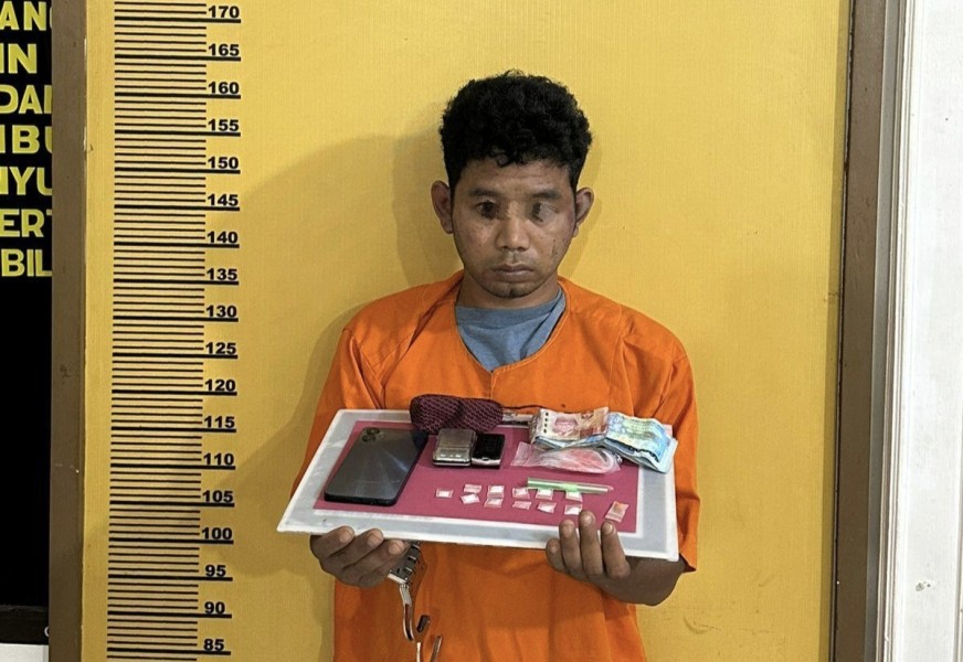 Sering Transaksi Dikebun Sawit Desa Pematang Jaya, Satresnarkoba Polres Inhu Bekuk Pelaku
