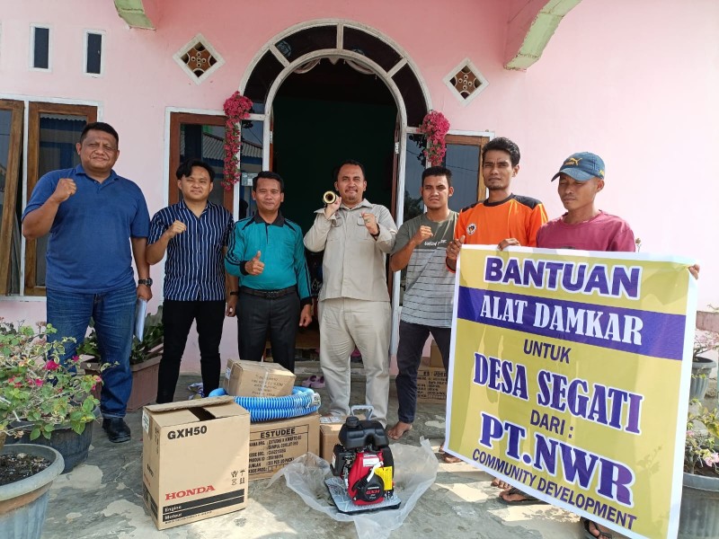 Perkuat Pencegahan Karhutla, PT NWR Salurkan Bantuan Mesin Mini Striker untuk MPA