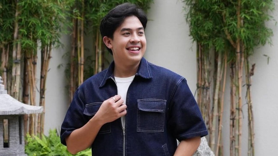 Begini Pengalaman Jerome Polin Serahkan 17+8 Tuntutan Rakyat Langsung ke DPR RI