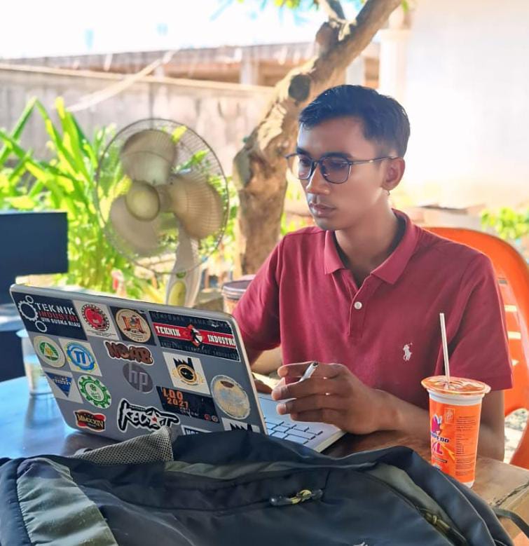 Jangan Biarkan Guru Jadi Korban di Negeri Sendiri