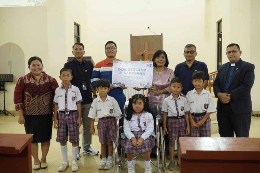 Pertamina Patra Niaga Kilang Dumai Salurkan Kepedulian Melalui Program Pertamina Berkah di Tiga Wilayah Operasi Berbeda