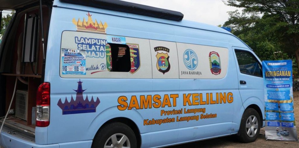 Tak Perlu ke Kalianda, Pemkab Lamsel Jemput Bola Bawa Layanan Publik ke Penengahan