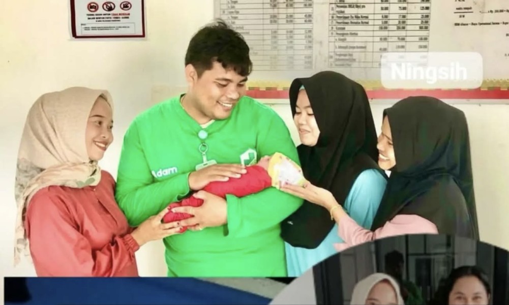 Bayi Perempuan Berbalut Handuk Ditemukan di Teras Rumah Warga Inhil