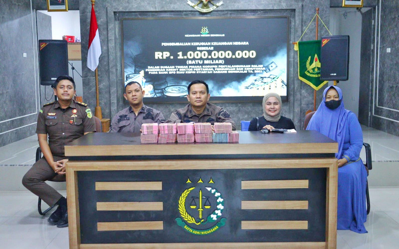 Kasus Tipikor, Kejari Bengkalis Berhasil Setorkan Pengembalian Uang Kerugian Negara sebesar Rp 1 Milyar