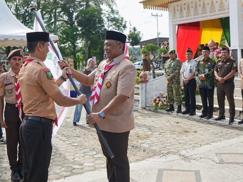 Bupati Anton Buka Bulan Bakti Pramuka 2026, Rohul Lepas 48 Kontingen Jambore Nasional ke Cibubur
