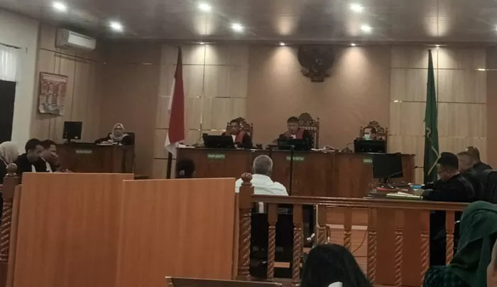 Sidang Eks Dirut PT. SPR Didakwa Rugikan Negara Rp 33,2 Miliar, Aliran Dana ke Auditor dan Ketua Ormas