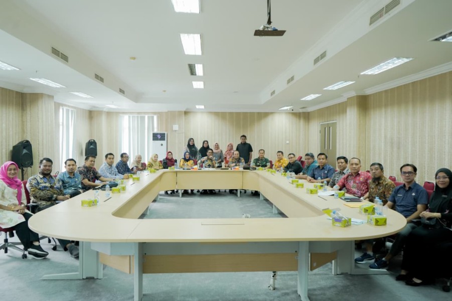 Wakil Bupati Rohil Pimpin Rapat Satgas Koperasi Merah Putih