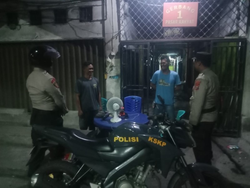 Polsek Kawasan Pelabuhan Tembilahan Gelar Patroli Malam, Warga Rasakan Manfaat KRYD