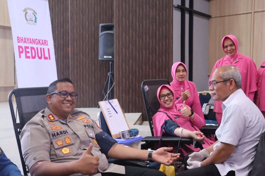 Memperingati hari bhayangkara ke 79, Kapolres Dumai adakan Kegiatan Donor Darah