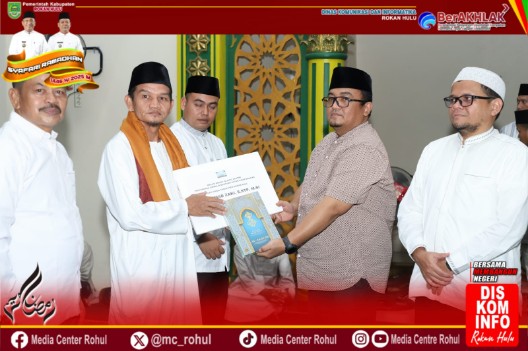 Safari Ramadan Bersama Sekda Rohul di Pagaran Tapah Disambut Antusias Warga