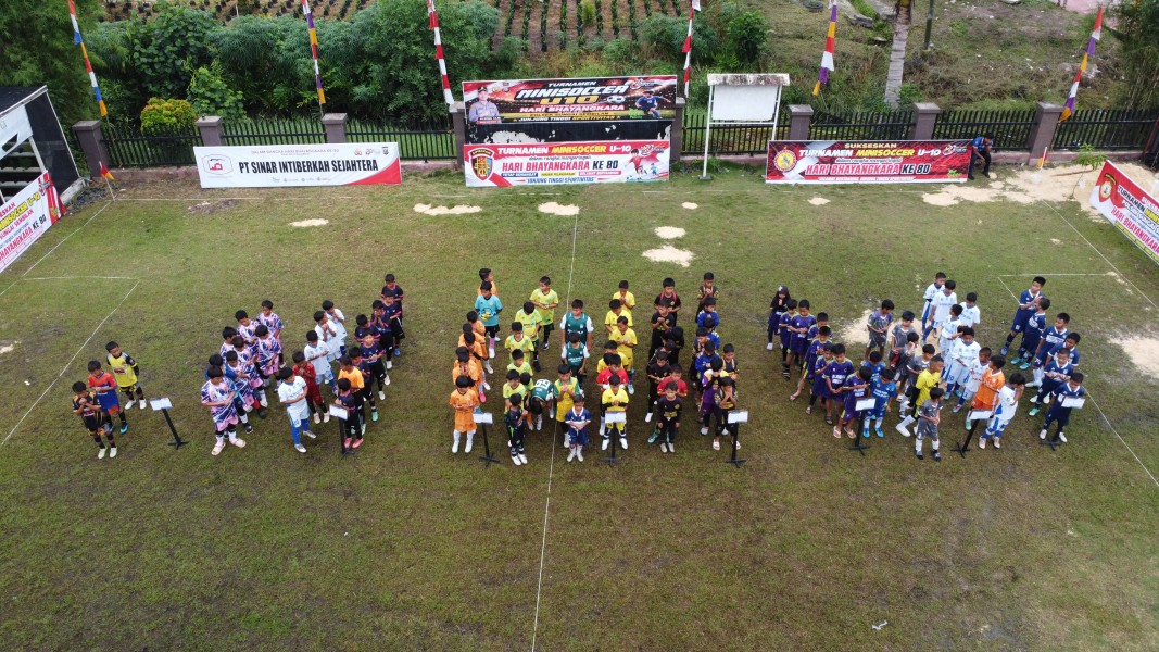Meriahkan HUT Bhayangkara, Polsek Sungai Sembilan Gelar Turnamen Minisoccer U-10