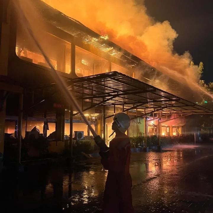 DPKP Catat 158 Kasus Kebakaran Pekanbaru 2025: Bangunan Mendominasi