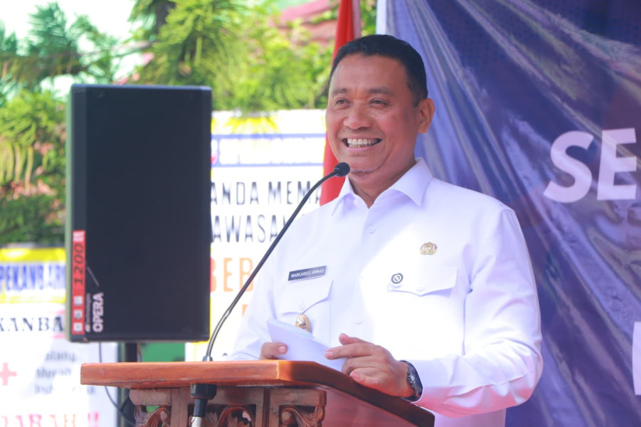 Wakil Wali Kota Pekanbaru Apresiasi Bakti Sosial POGI Riau di SMPN 16 Pekanbaru