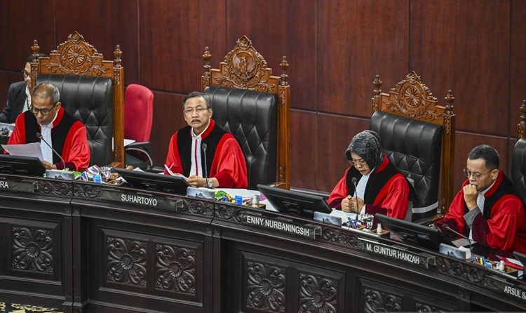 MK Tegaskan Pilkada Tetap Dipilih Langsung oleh Rakyat