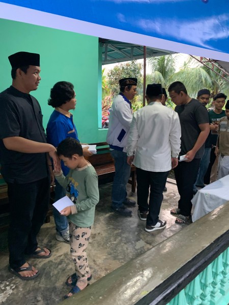 Ketua Umum DPP KNPI Haris Pratama Hadir di Punggung Lading, Bersama Kades Muda Aulia Mardhi Arif Gelar “Ramadhan Ceria” dan Santuni 200 Anak Yatim