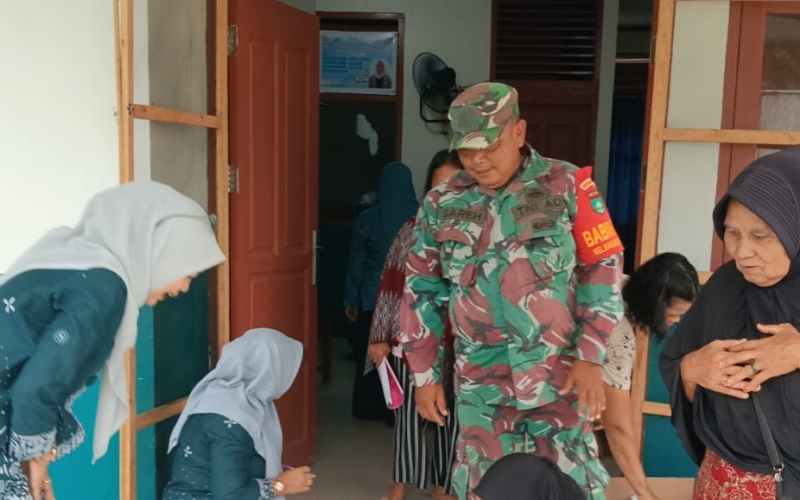 Balita, Ibu Hamil hingga Lansia Serbu Posyandu, Babinsa Hadir Beri Pendampingan