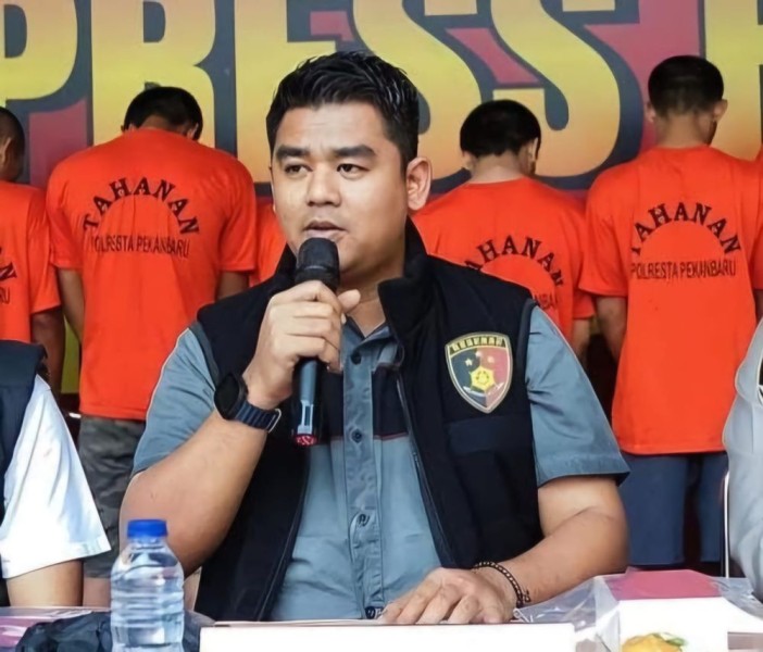 Polresta Pekanbaru: Laporkan Oknum Ormas yang Memaksa THR!