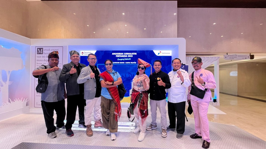 Raih Juara 1 Kategori Non Bisnis dan Juara 3 Kategori Bisnis Karya Essay Foto Pada AJP 2025 : 