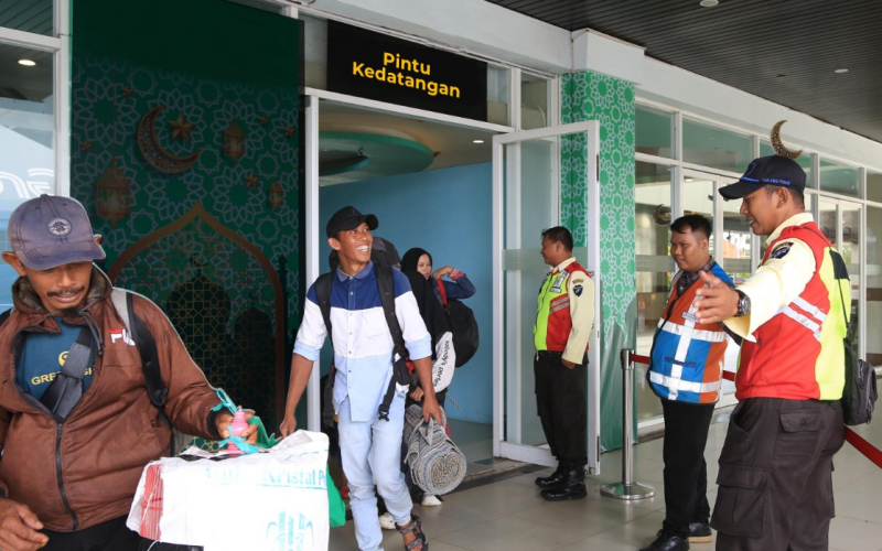 Nataru 2025/2026, Arus Penumpang di 63 Terminal Pelindo Capai Hampir 1 Juta Orang