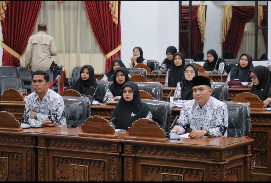 Komisi 1 DPRD Dumai Hearing Bersama Aliansi Guru SD Negeri Non ASN Bersertifikasi Dumai