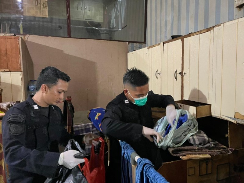 98 Ponsel Disita dari Kamar Tahanan Lapas Pekanbaru