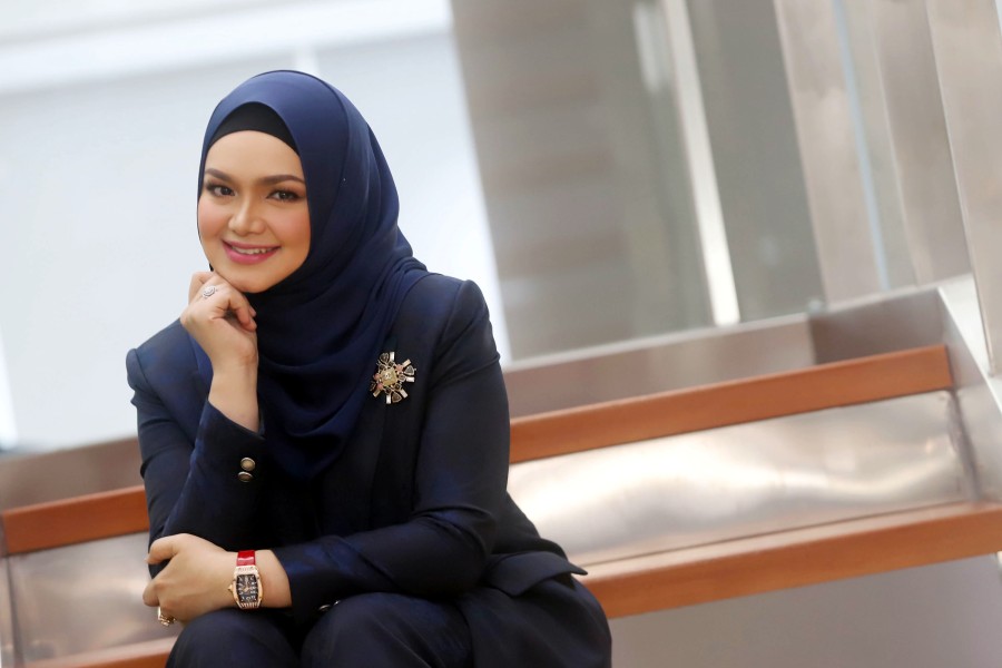 Maaf! Wali Kota Pastikan Siti Nurhaliza Batal Hadir di Pembukaan MTQ Pekanbaru ke-57