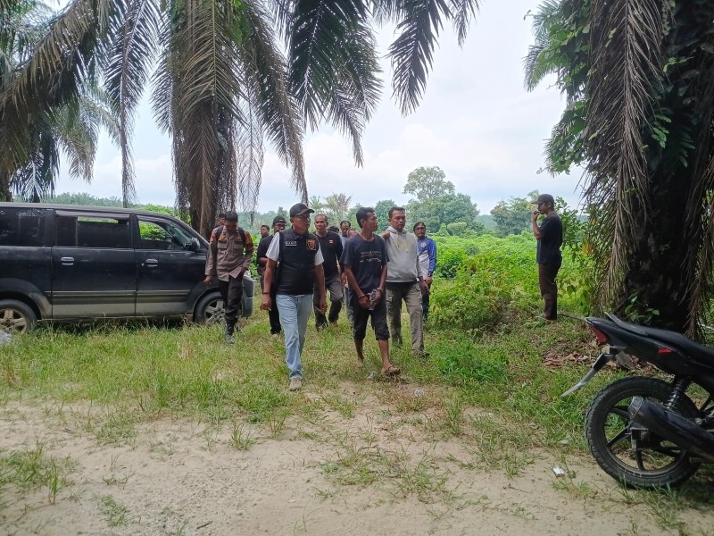Warga Inhu Diduga Dianiaya Sebelum Diserahkan ke Polisi, Kasus Sawit Inhu Jadi Perhatian