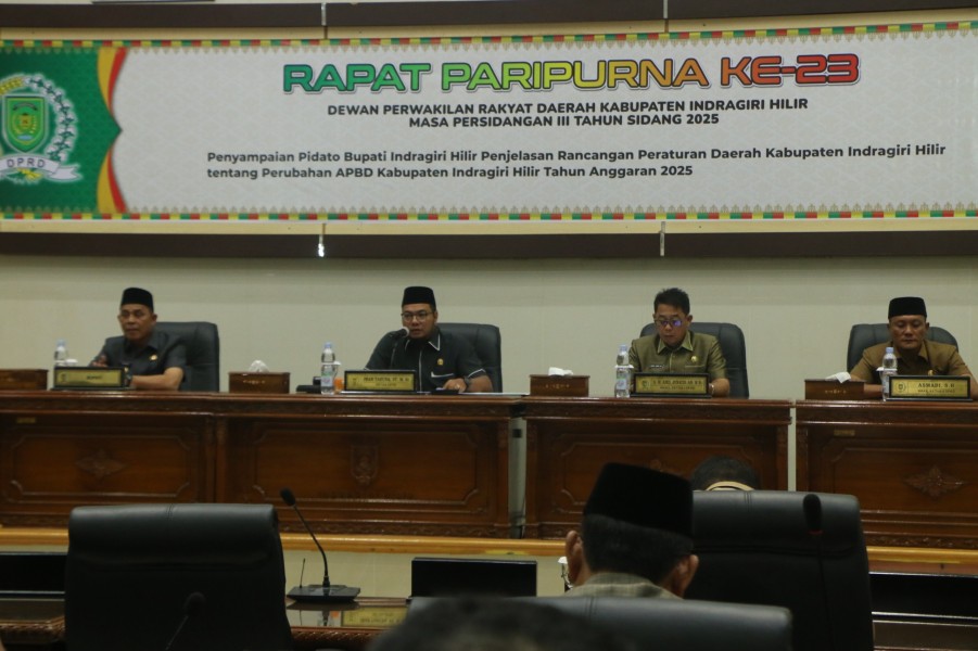 Paripurna ke-23 DPRD Inhil, Bupati Sampaikan Penjelasan Ranperda Perubahan APBD 2025