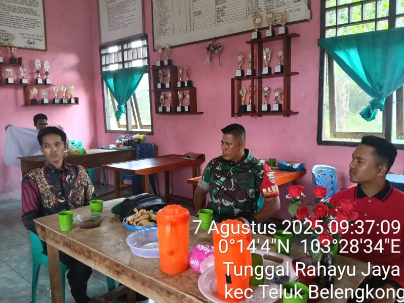 Komsos di Sekolah, Babinsa Koramil 06/Kateman Ajak Siswa Jauhi Narkoba