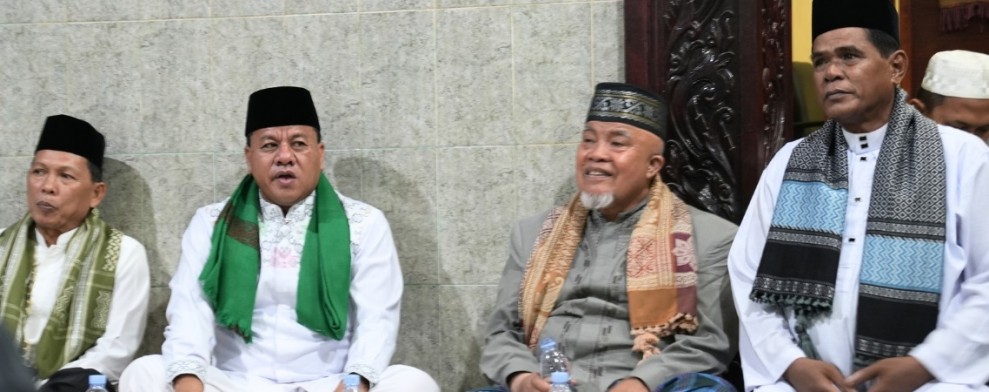 Bupati Kuansing Hadiri Tabligh Akbar Sambut Ramadan 1447 H di Masjid Raya Pasar Inuman