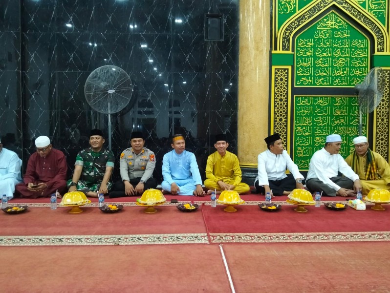 Danramil 06/Kateman Hadiri Peringatan Maulid Nabi Muhammad SAW 1447 H di Masjid Besar Al Irsyad
