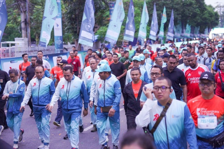 Gubri Abdul Wahid Meriahkan Bhayangkara Run 2025, Serukan Cinta Alam dan Penyelamatan TNTN