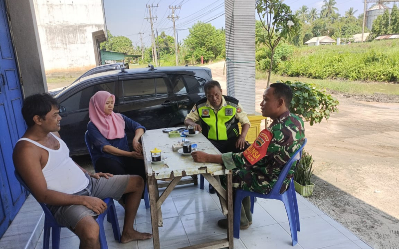 Komitmen Babinsa Koramil 02 Patroli Pengamanan