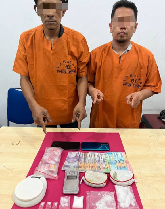 Polsek Kampar Tangkap Dua Pelaku Narkoba di Desa Sendayan