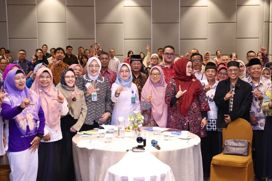 Penduduk Usia Lanjut Meningkat, Kemnaker Ajak Dunia Usaha Perluas Akses Kerja Lansia