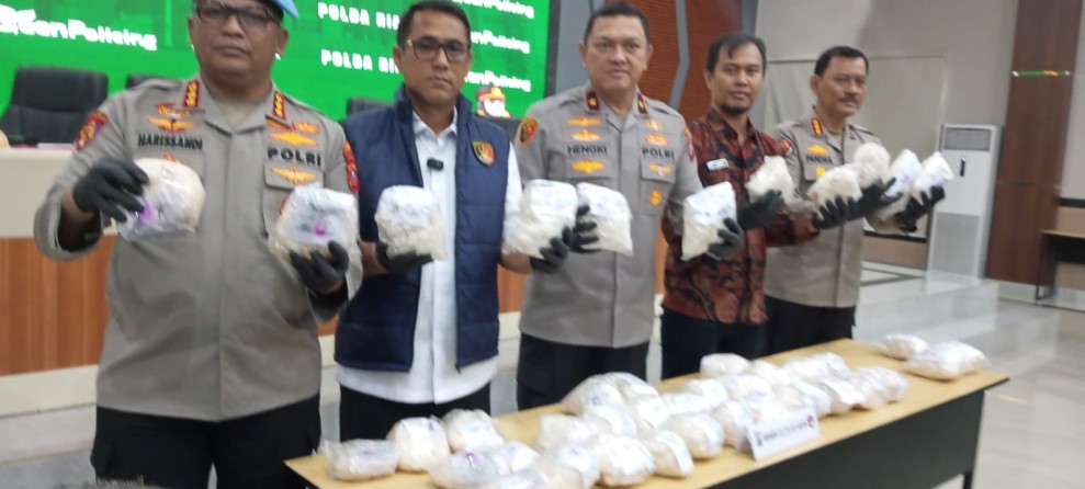Polda Riau Sita 42 Bungkus Heroin di Bengkalis, Tiga Tersangka Diamankan