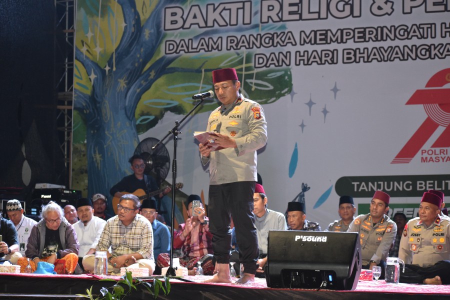 Polda Riau Gelar Bakti Religi dan Peduli Lingkungan di Tanjung Belit:  UAS Sampaikan Pesan Mendalam tentang Menjaga Alam dan Amanah!