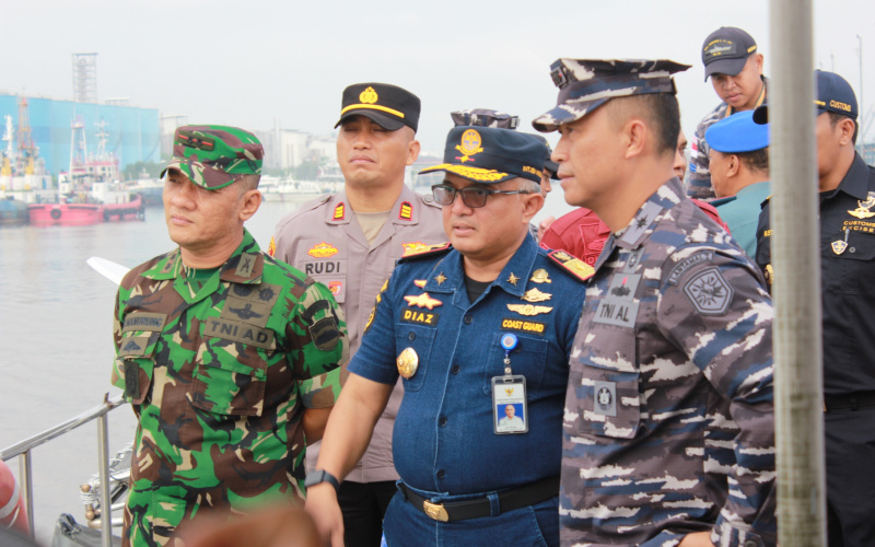 Sinergitas TNI Polri, Lakukan Peninjauan Bersama Keamanan Laut di Perairan Dumai