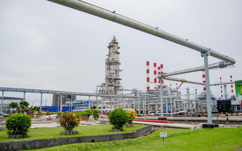 Kilang Pertamina Dumai Pastikan Operasional Aman, Kepulan Asap di Area Kilang Hanya Dampak Pengaturan Furnace