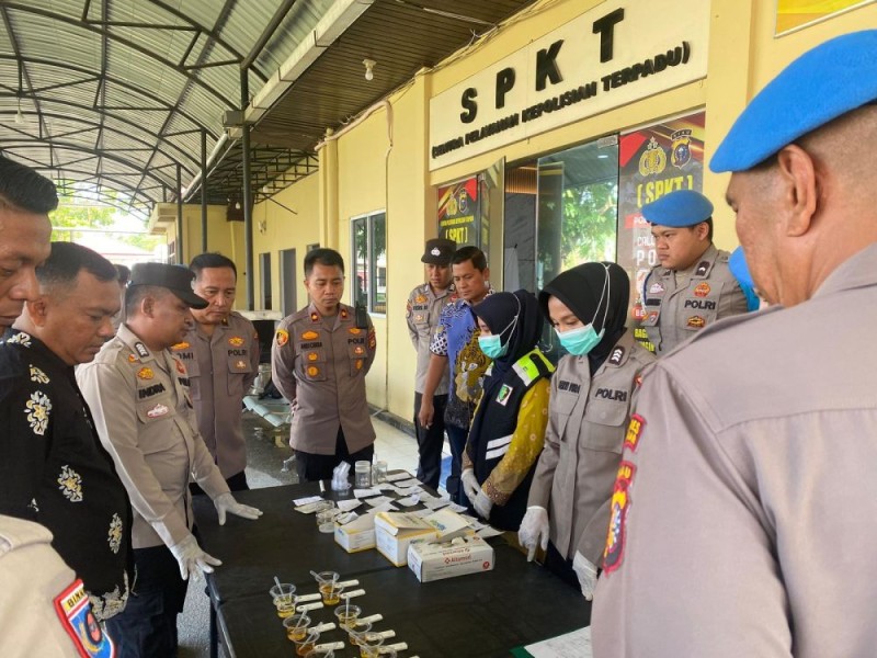 Tes Urine Rutin, Polres Kampar Tegaskan Komitmen Perangi Narkoba di Internal