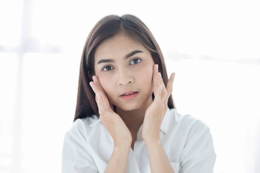 4 Cara Mengatasi Kulit Kering saat Puasa agar Tetap Lembap