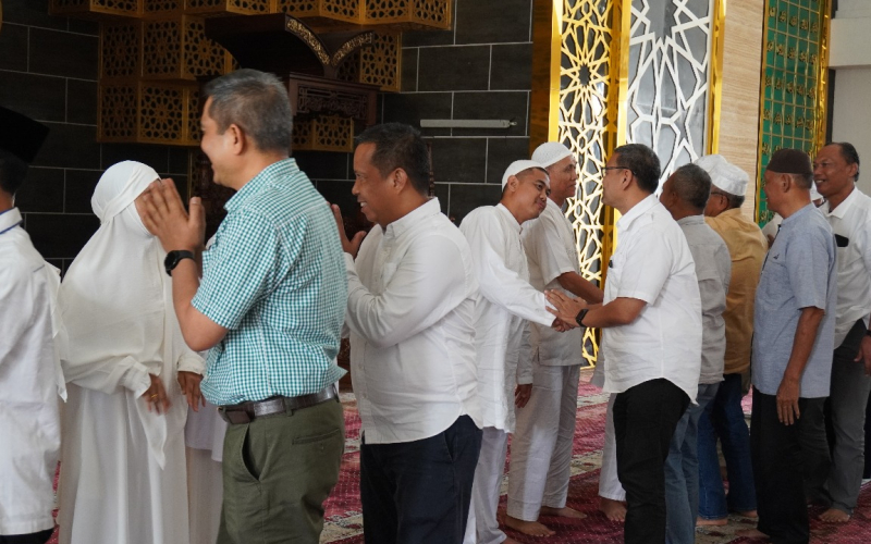 Di Masjid Al Munawwarah, Pelindo Regional 1 Gelar Pelepasan Calon Jamaah Haji Pegawai dan Pensiunan