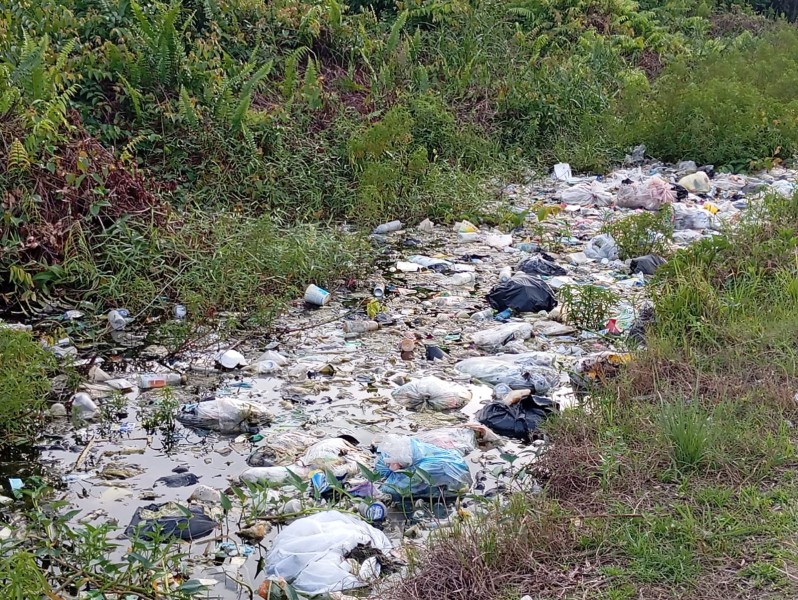 Sampah Menumpuk, Lurah Kerinci Kota Angkat Bicara
