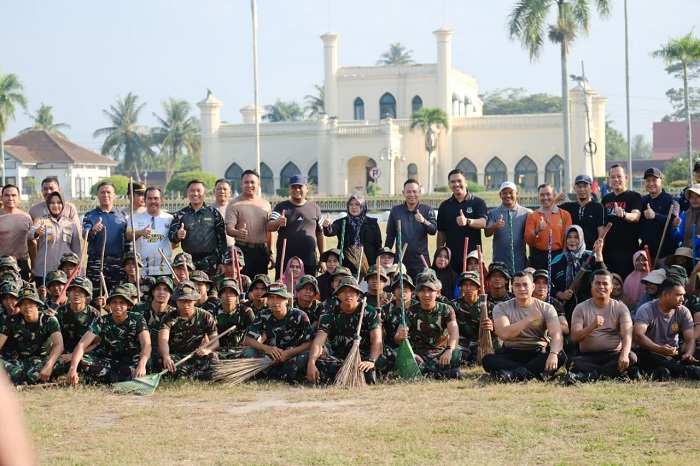 Instruksi Presiden Prabowo Bergema di Siak, Bupati Afni Hidupkan Lagi Tradisi Jumat Bersih