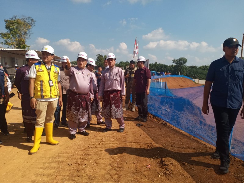 Progres Capai 74 Persen, Plt Gubernur Riau Optimistis Sekolah Rakyat di Kuansing Rampung Tepat Waktu