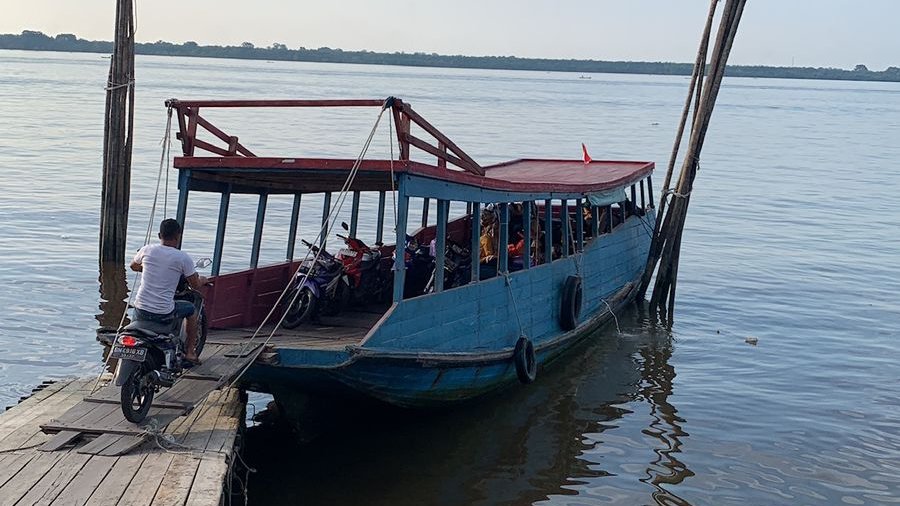Angkut 90 Santri, Mesin Kempang Mendadak Mati di Tengah Laut Meranti