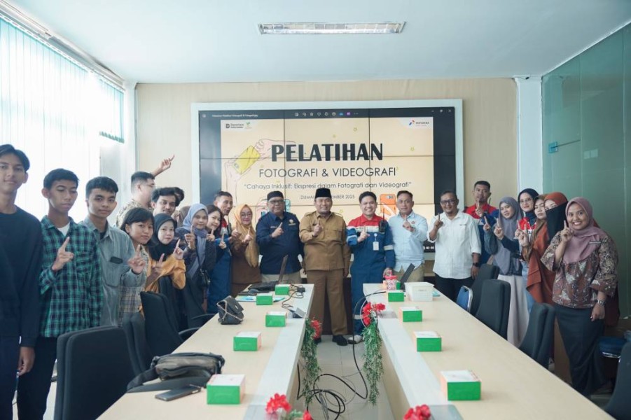 PT Patra Niaga Integrated Terminal Dumai Gelar Pelatihan Fotografi dan Videografi untuk Difabel