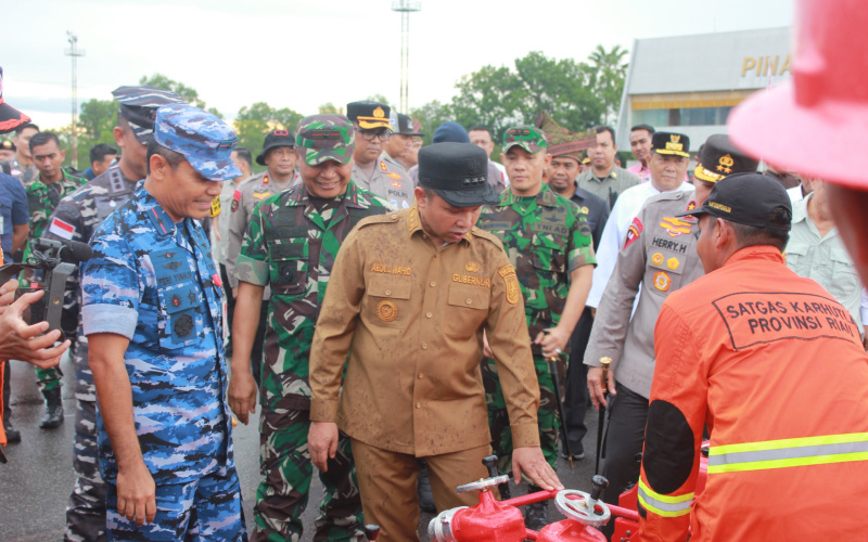 Dandim 0320 Dumai dan Kapolres Hadiri Apel Kesiapsiagaan Penanganan Karhutla